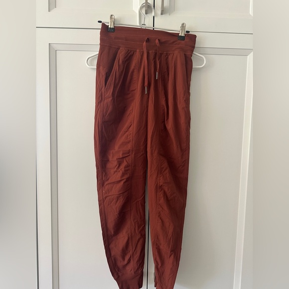 Lululemon Rust Studio Pants - Picture 1 of 6
